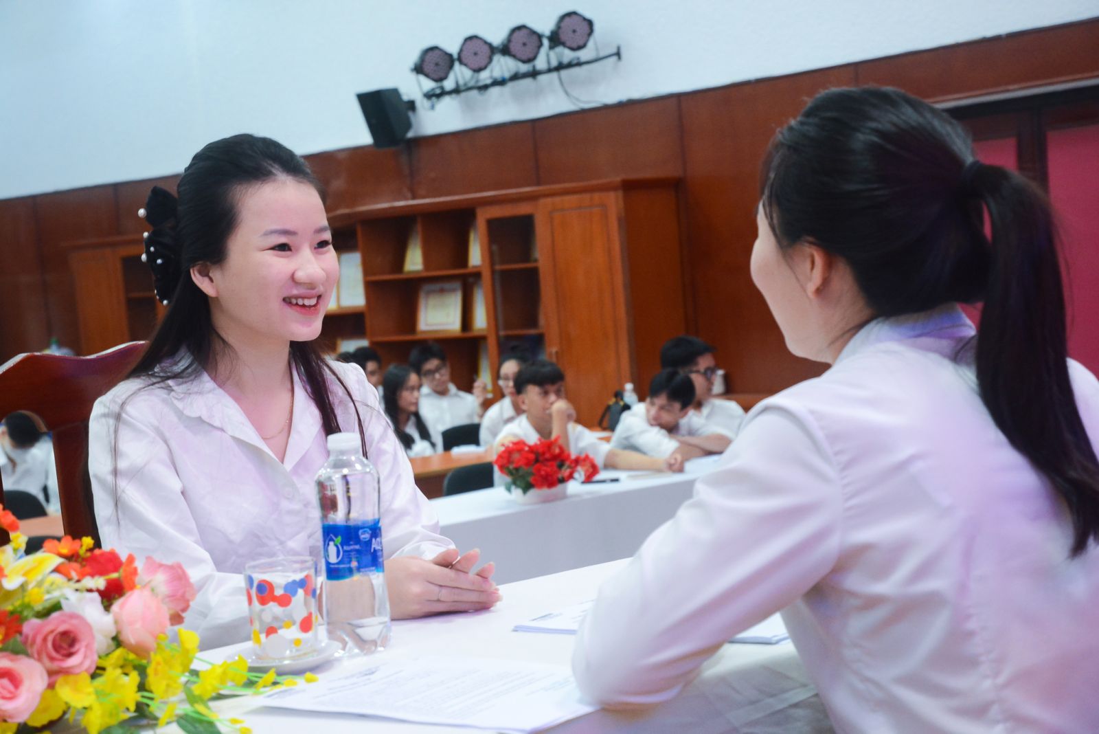 SunWorld Ba Na Hills phỏng vấn tuyển chọn sinh viên Trường Cao đẳng Thương mại