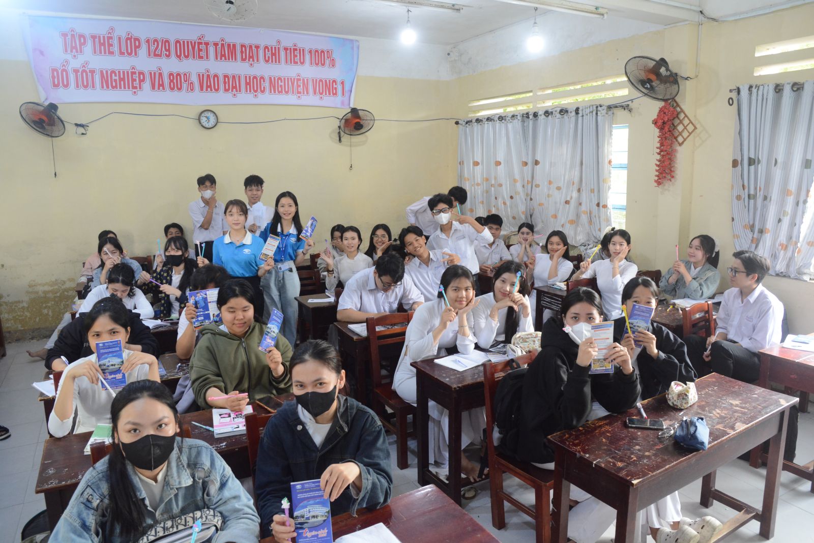 Bộ Giáo dục: Không đổi lịch thi tốt nghiệp THPT 2025