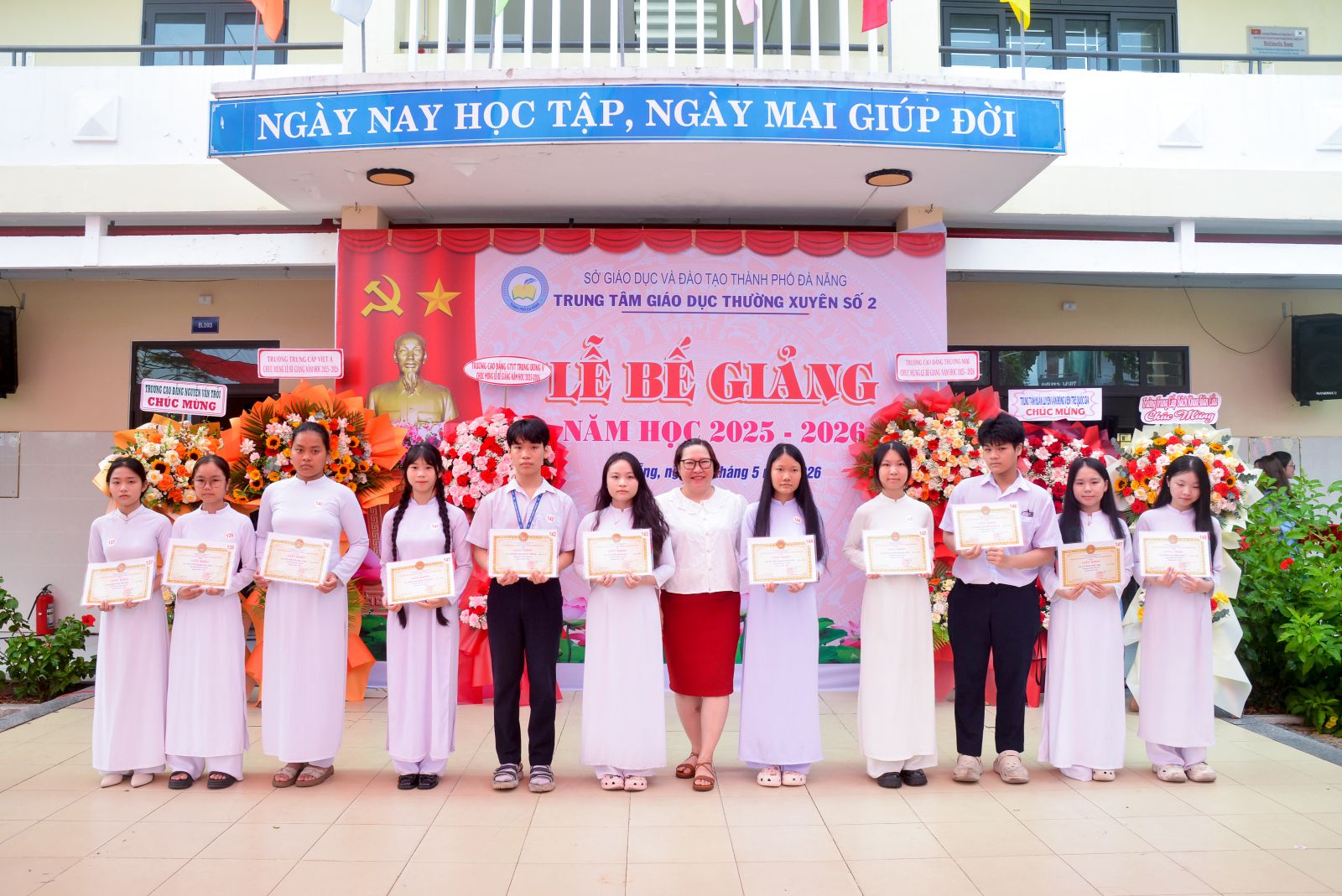 CHÚC MỪNG HỌC SINH TRUNG CẤP ĐẠT DANH HIỆU HỌC SINH XUẤT SẮC, GIỎI NĂM HỌC 2025–2026